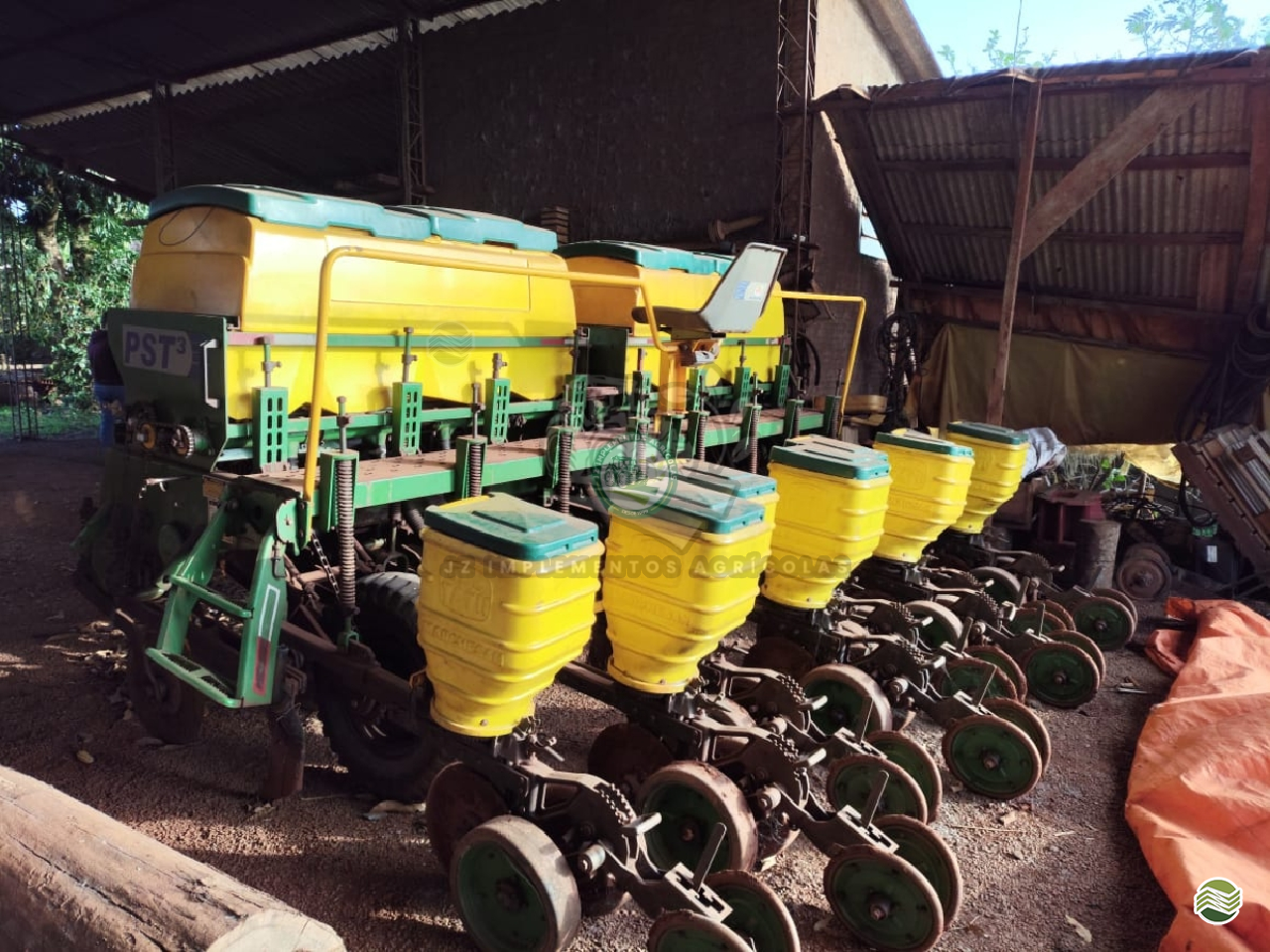 PLANTADEIRA TATU PST 3 JZ Implementos Agrícolas TOLEDO PARANÁ PR